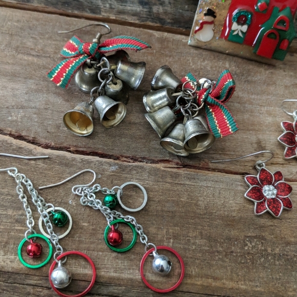 Vintage Christmas Jewelry Lot - Picture 4 of 4